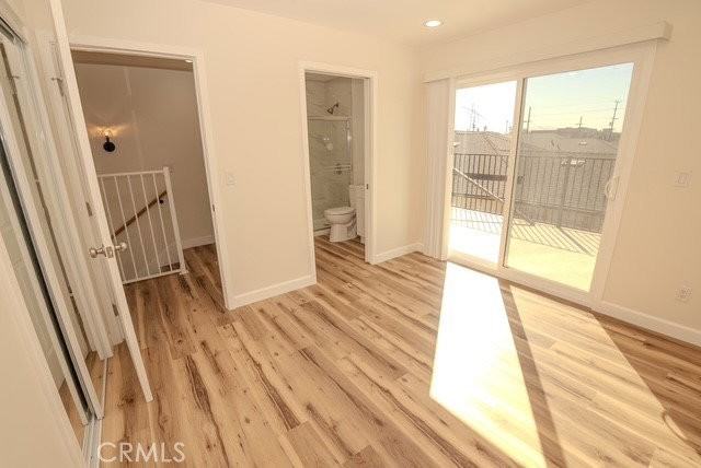 11272 Herrick Ave - Photo 3 of 8