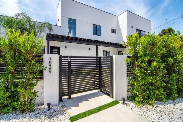 4829 Saloma Ave - Photo 5 of 8
