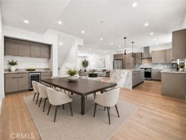 featured image of 12818 Bloomfield St