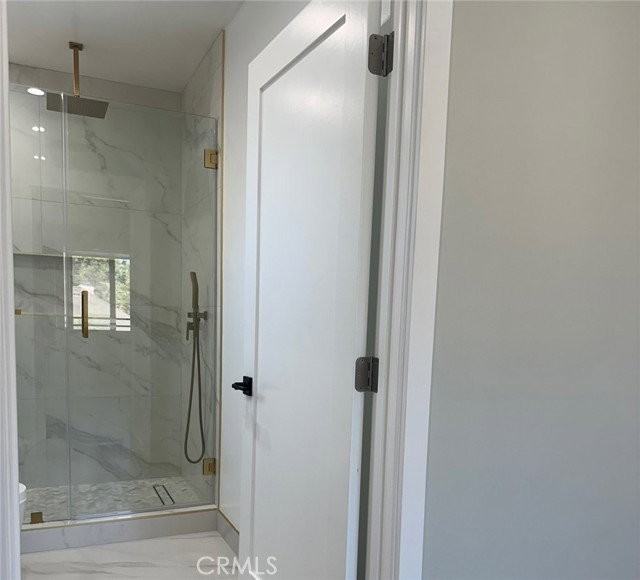 11333 1/2 Delano St #1-2 - Photo 4 of 8