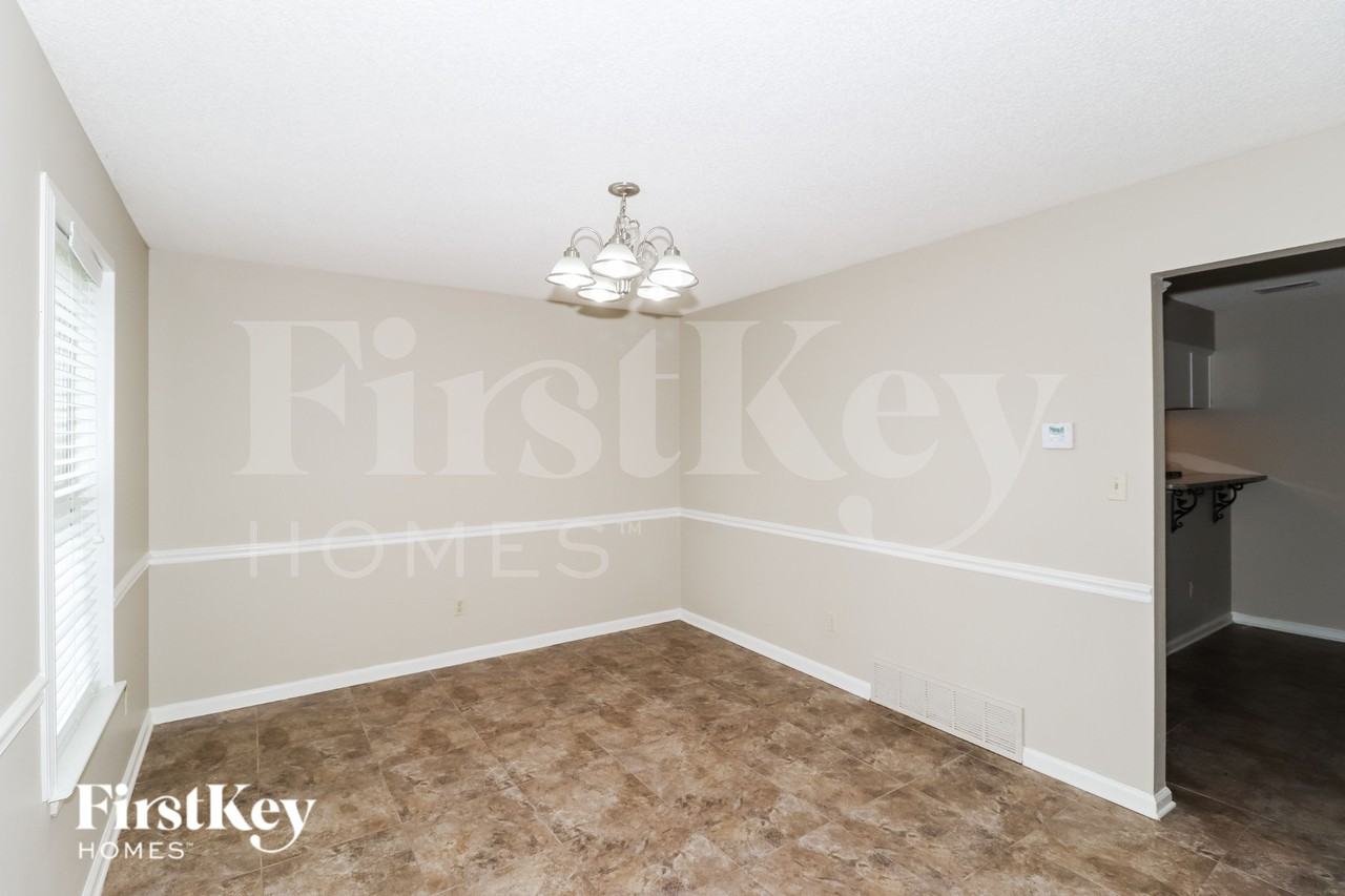 4076 Long Creek Rd - Photo 5 of 16