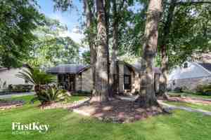 featured image of 4014 Cedar Forest Dr