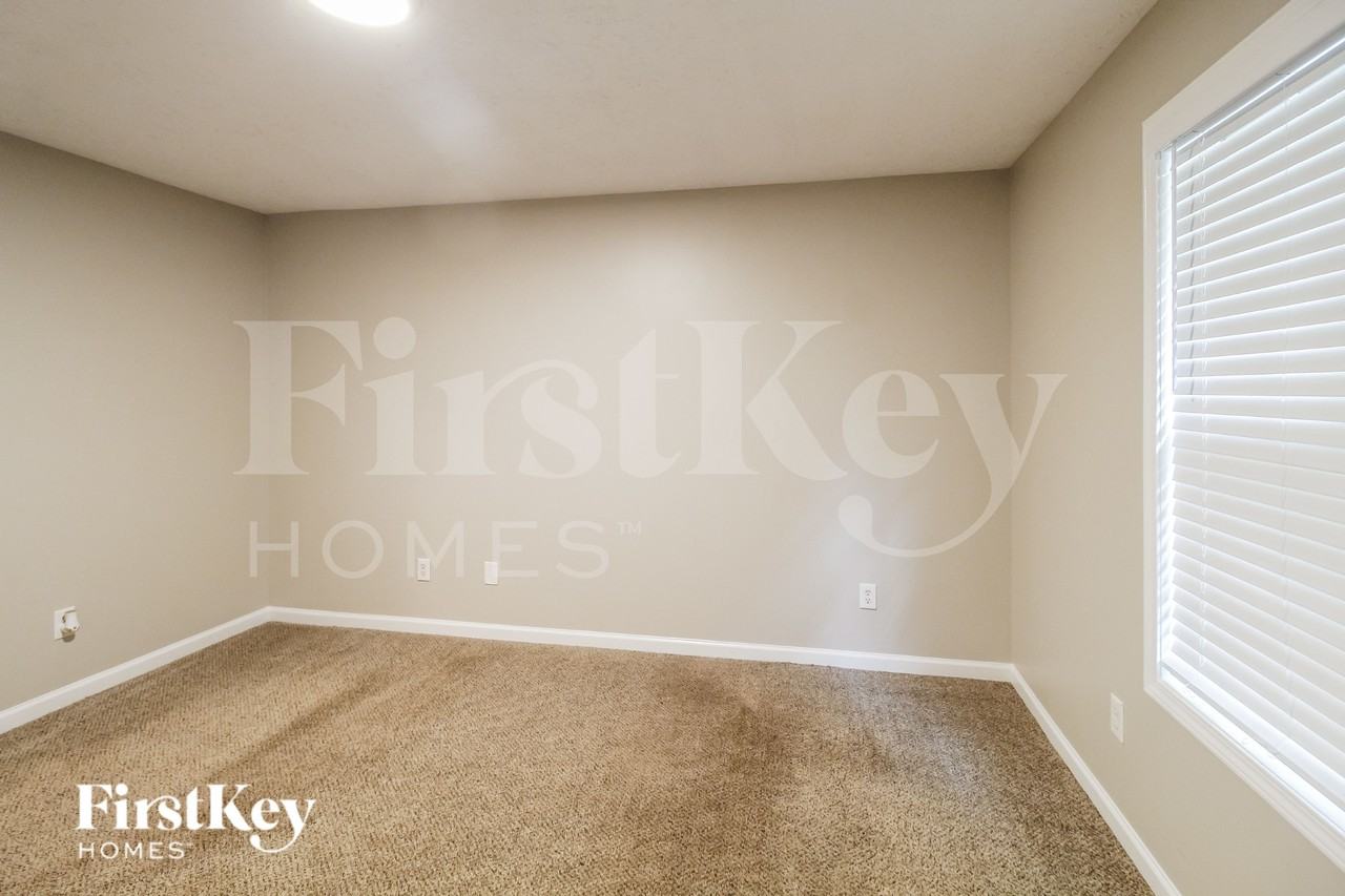 3558 Wesley Dr - Photo 7 of 16
