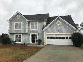 featured image of 2910 Paces Woods Dr