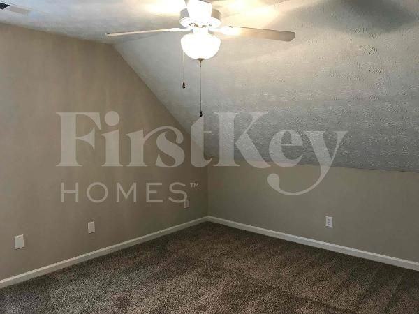 2910 Paces Woods Dr - Photo 3 of 15