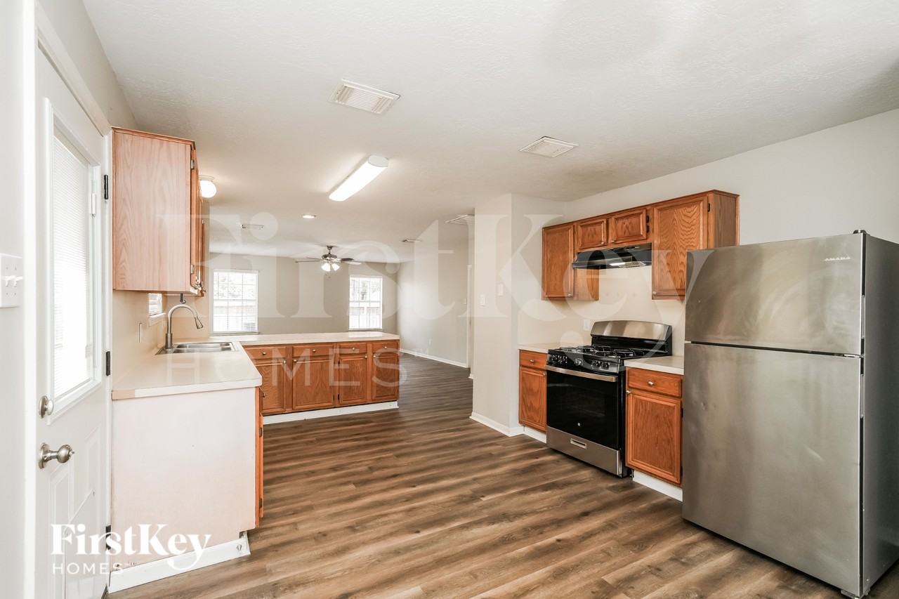 22543 Williamschase Dr - Photo 6 of 17