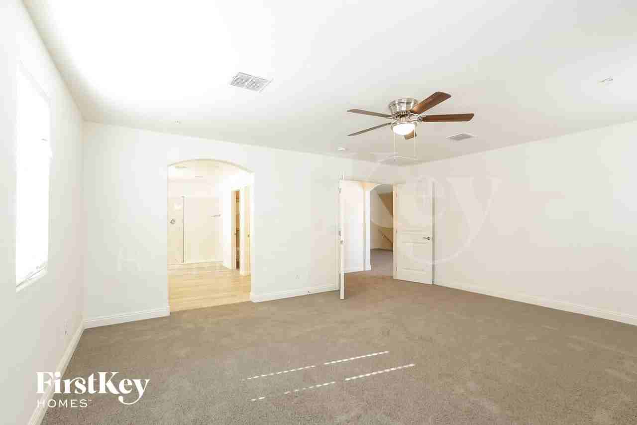 2247 N Riley Rd - Photo 7 of 15