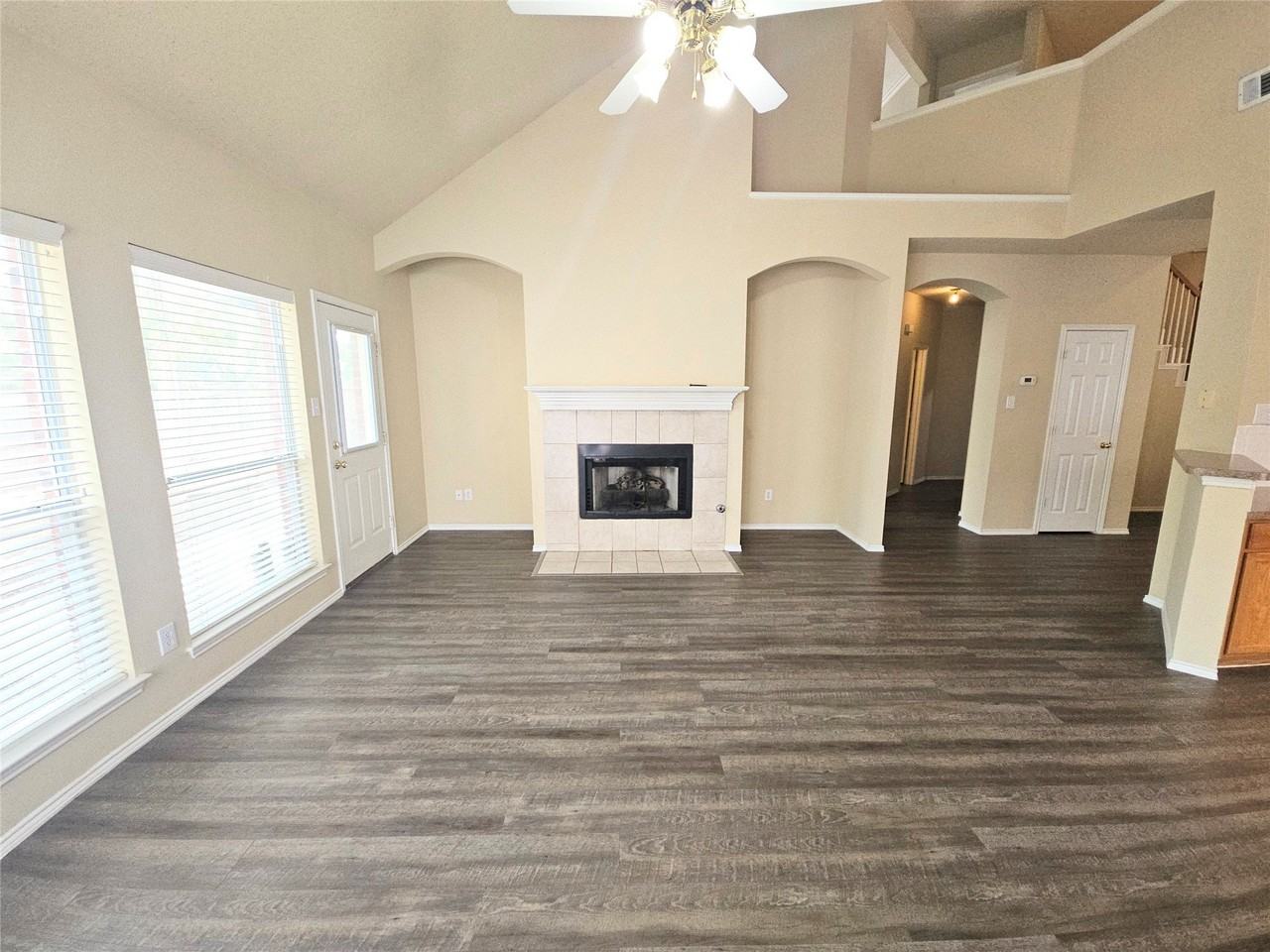 4605 Buffalo Bend Pl - Photo 2 of 32
