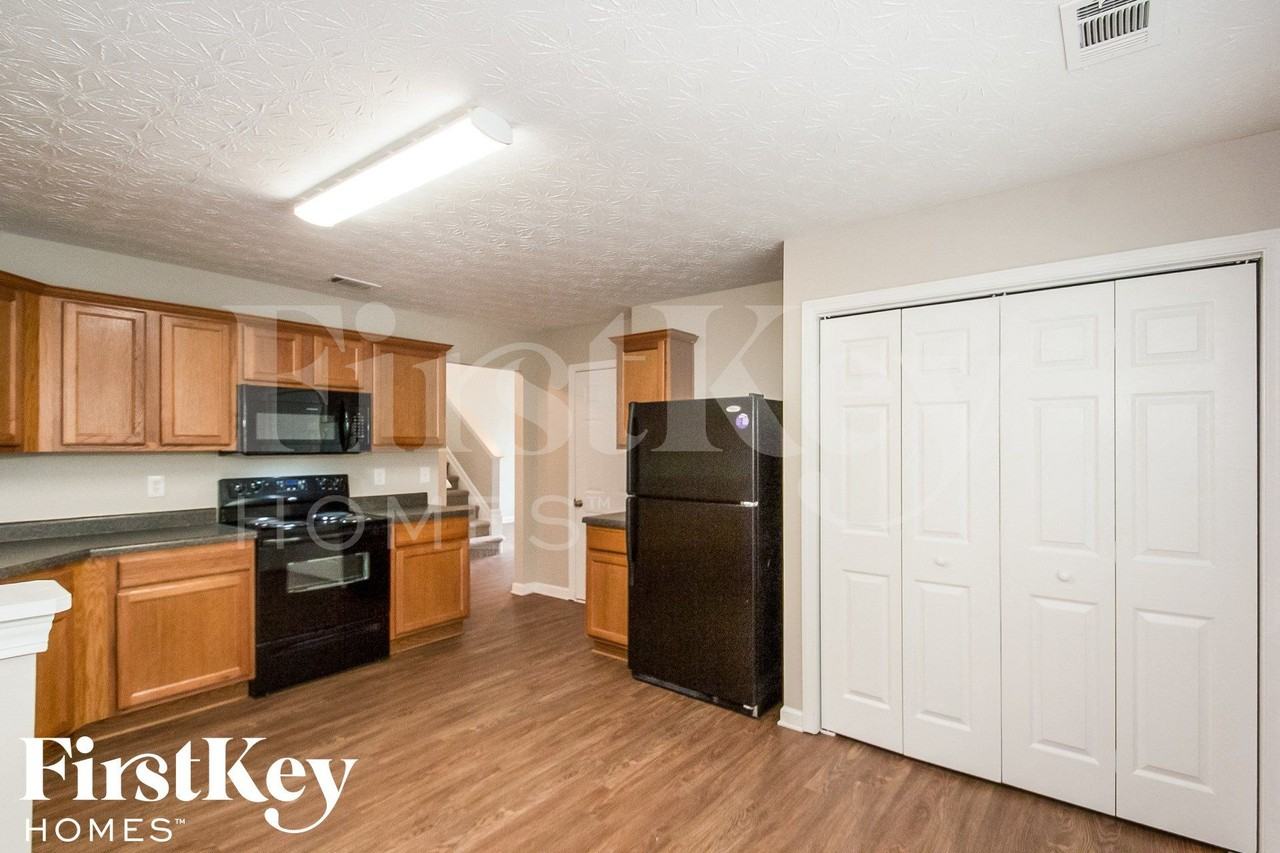 1392 Alcovy Falls Dr - Photo 6 of 15