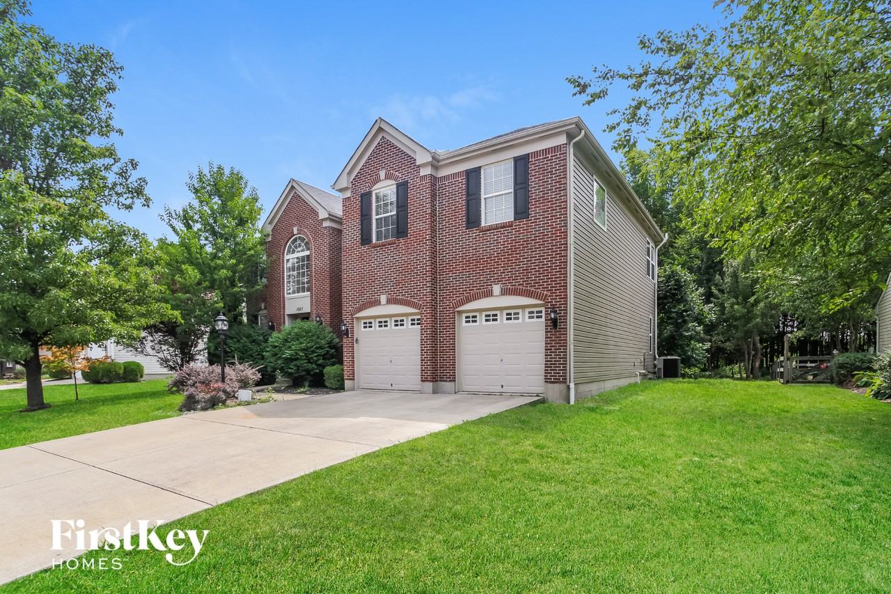 1231 Woodchase Trl - Photo 2 of 15