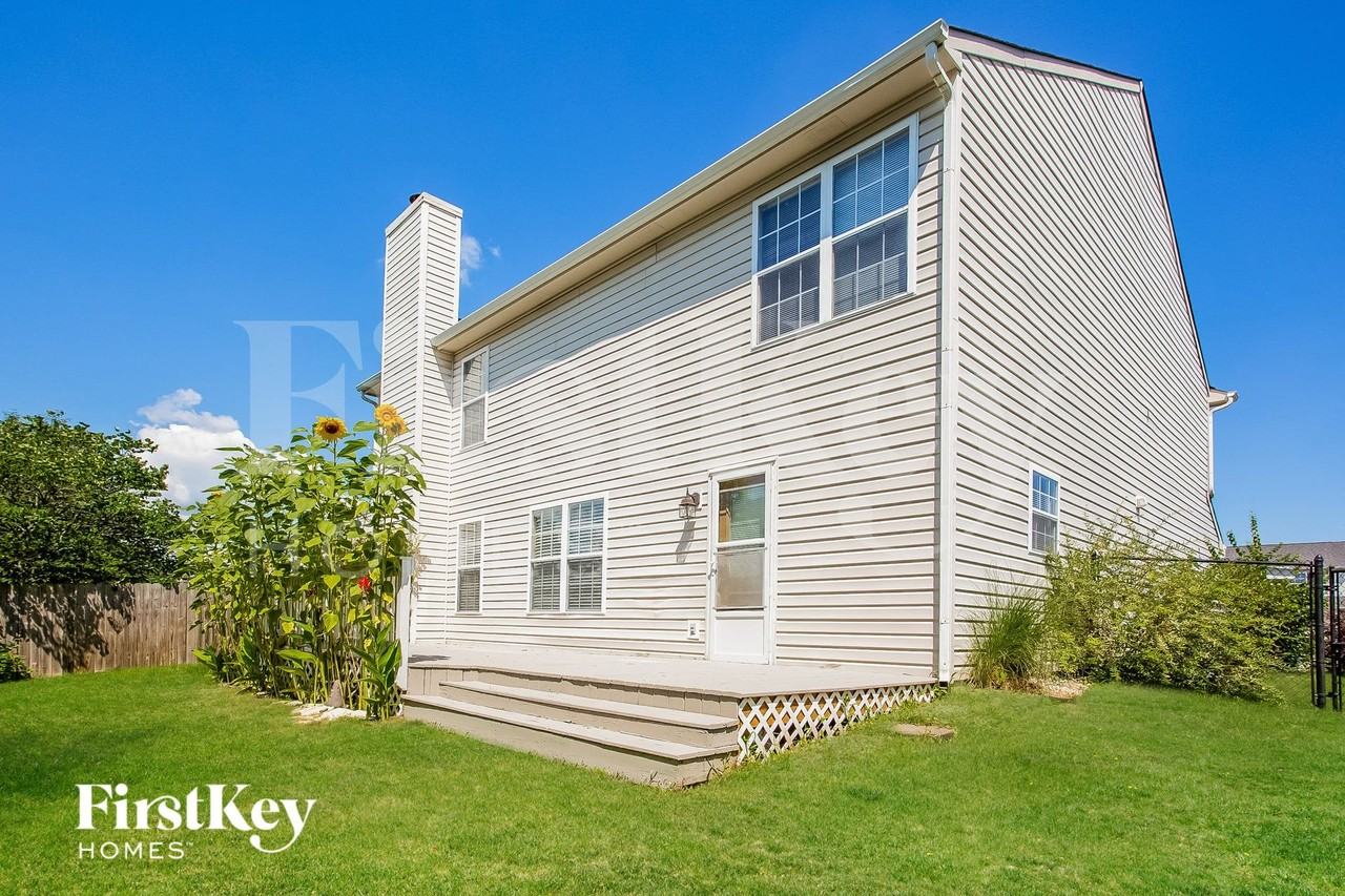12235 Outside Trail Ct - Photo 2 of 2