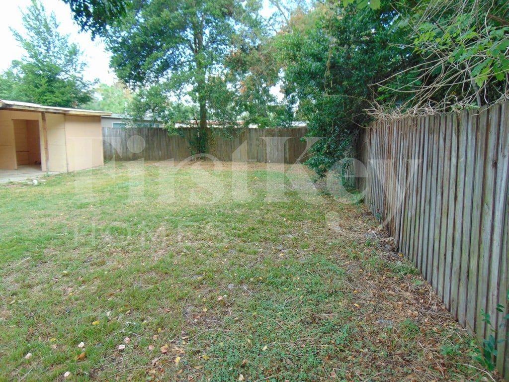 1201 Selma Rd - Photo 2 of 2