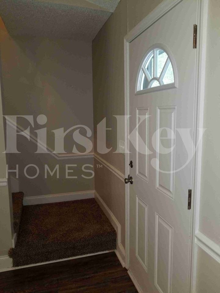 113 Sunrise Rd - Photo 2 of 23