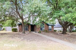 1129 Rosewood Ln - Photo 1 of 1