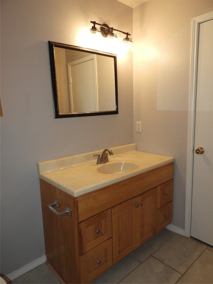 2529 Timberbrook Trl - Photo 5 of 8