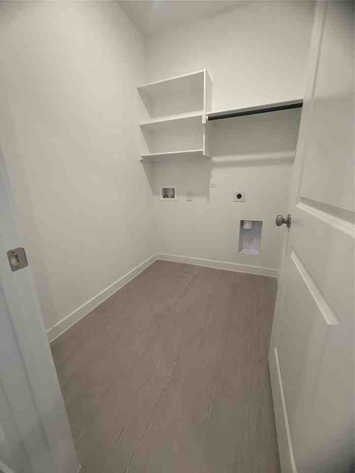 14814 Bigelow Street - Photo 7 of 16
