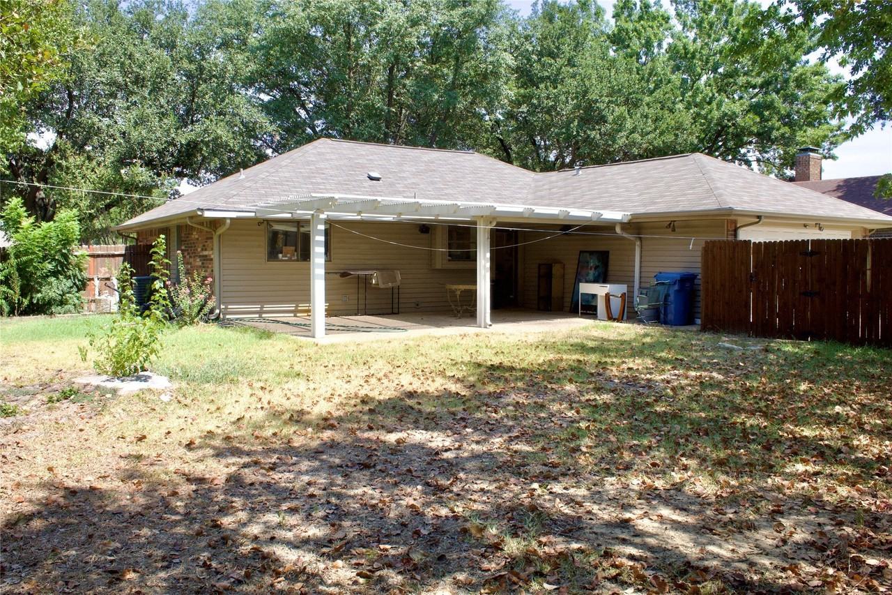 941 Tupelo Dr - Photo 6 of 6