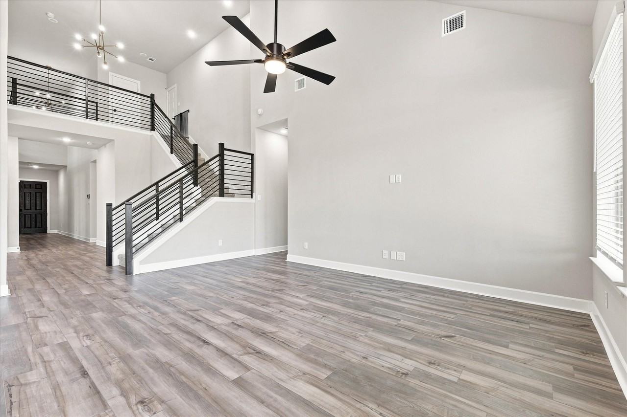 1705 Mcknight Dr - Photo 7 of 40