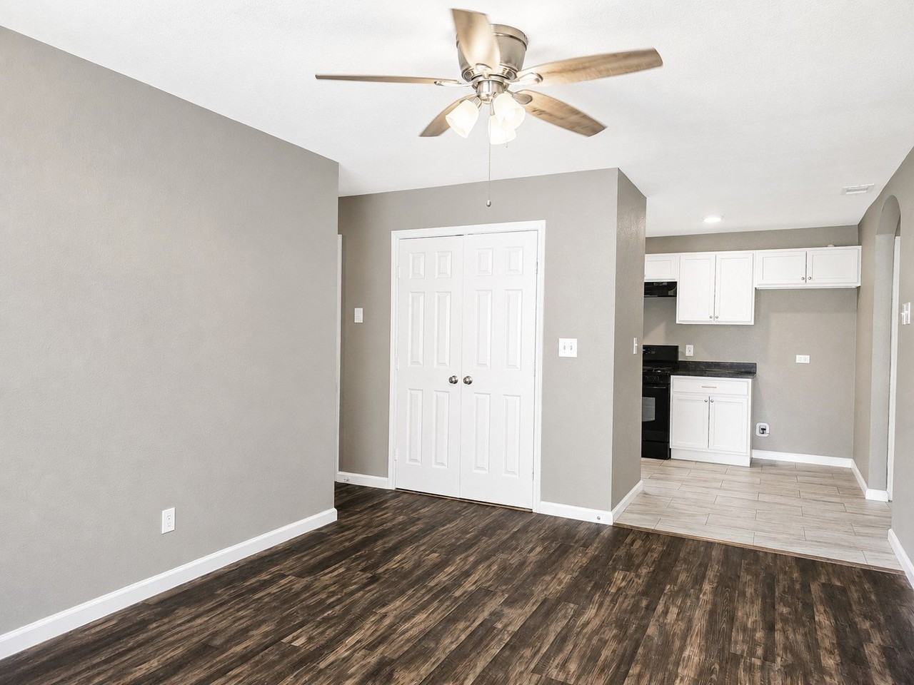 3735 Stateoak Dr - Photo 7 of 17