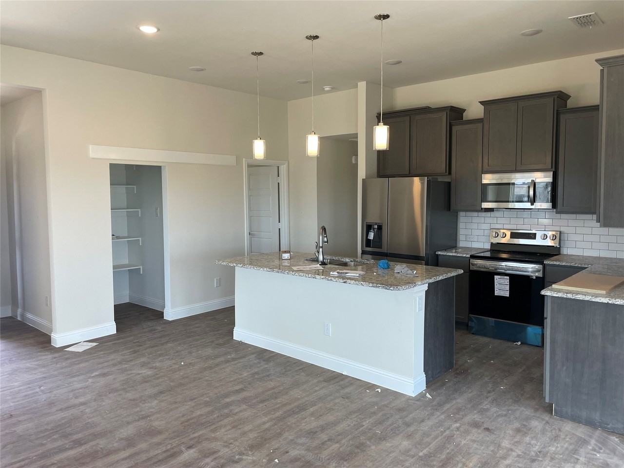 4205 Baccarat Ln - Photo 2 of 19
