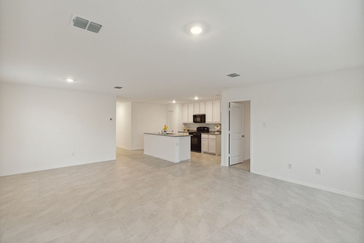 2517 Bunkerton Dr - Photo 5 of 30