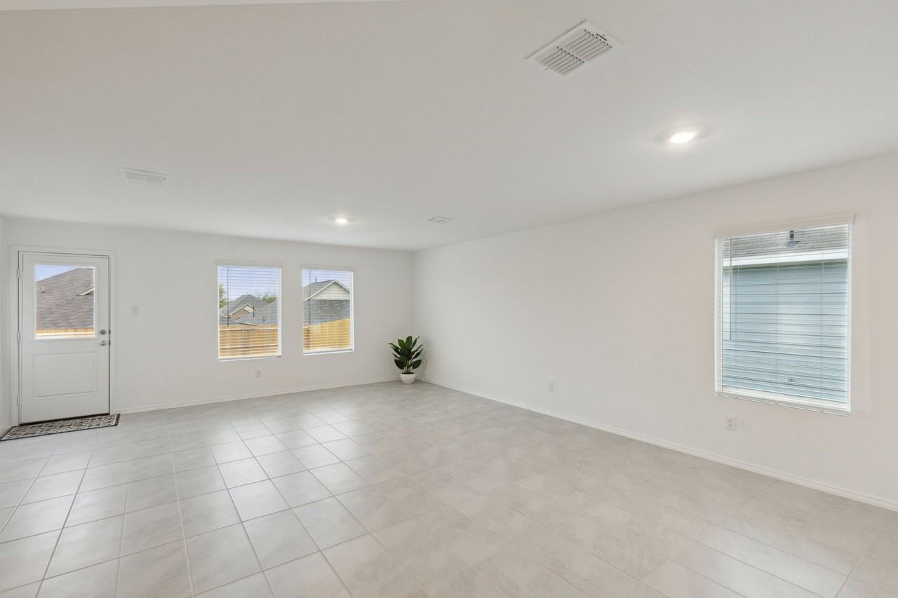 2517 Bunkerton Dr - Photo 6 of 30