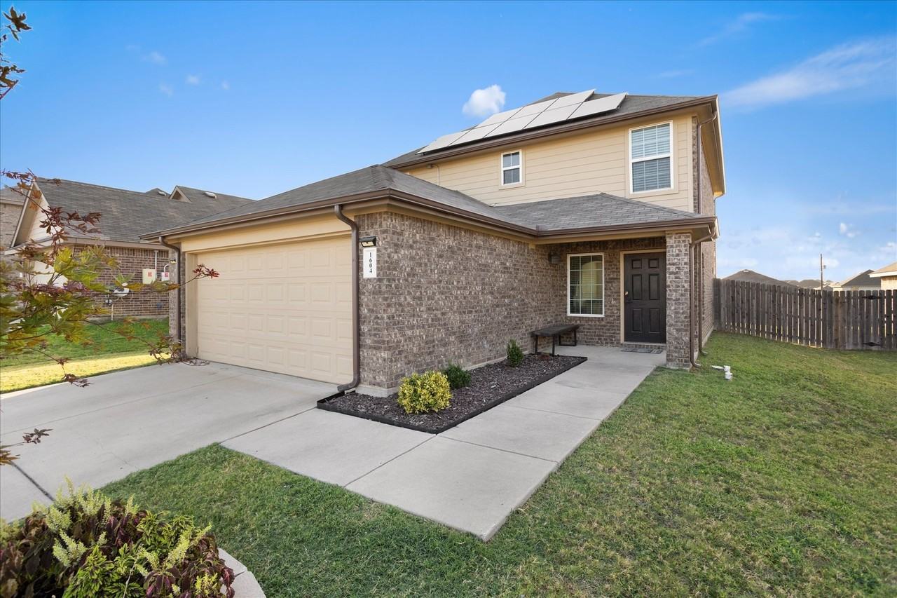 1604 Blue Jay Dr - Photo 2 of 34