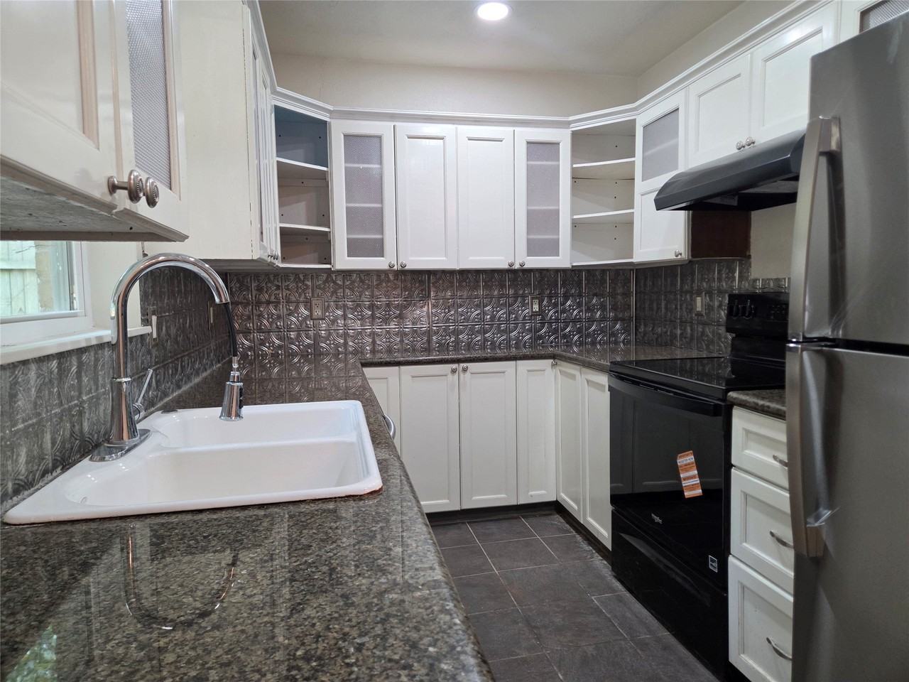 5102 Preston Trl - Photo 5 of 22