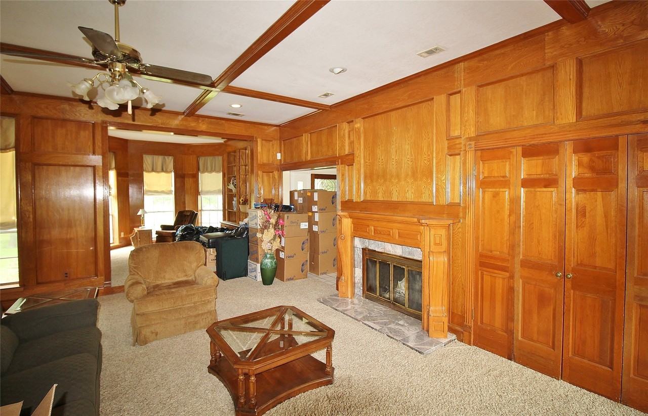 8150 Bob White Rd - Photo 7 of 36