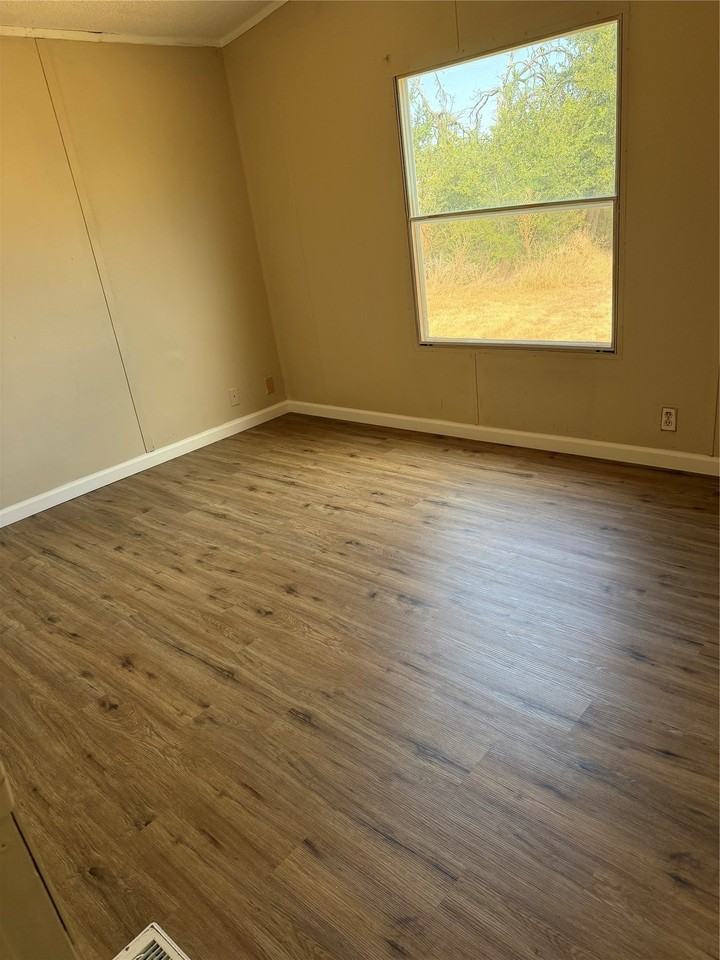 143 Summit Ridge Ln - Photo 4 of 19