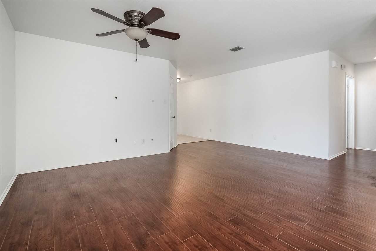 2901 Saddle Dr - Photo 7 of 30