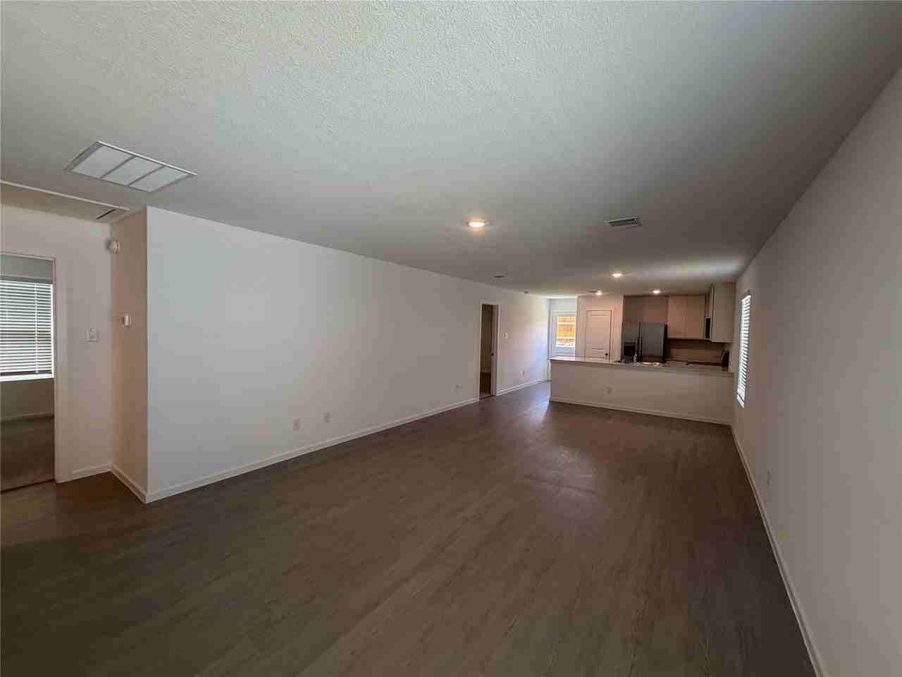 5330 Cinnamon Ln - Photo 2 of 14