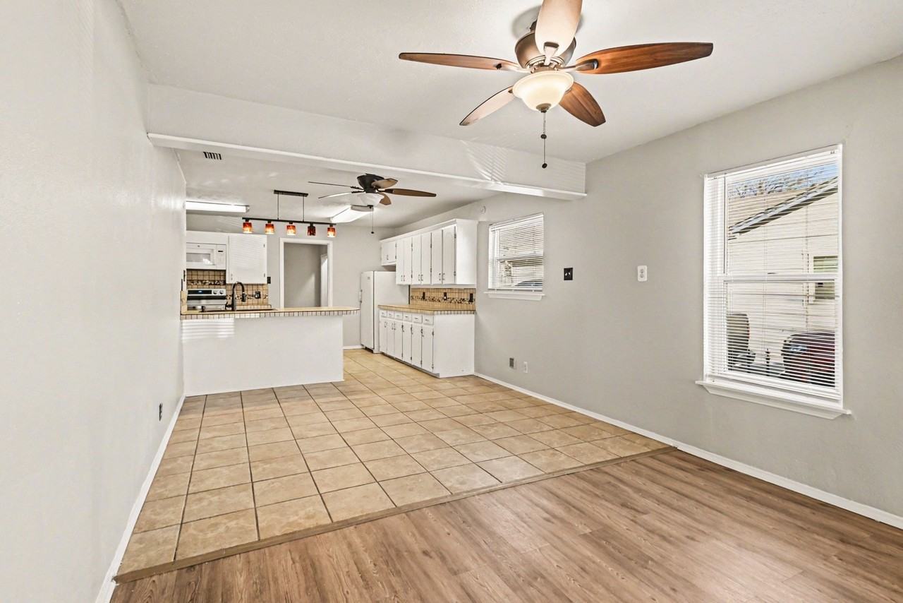 3720 Stanley Ave - Photo 5 of 25