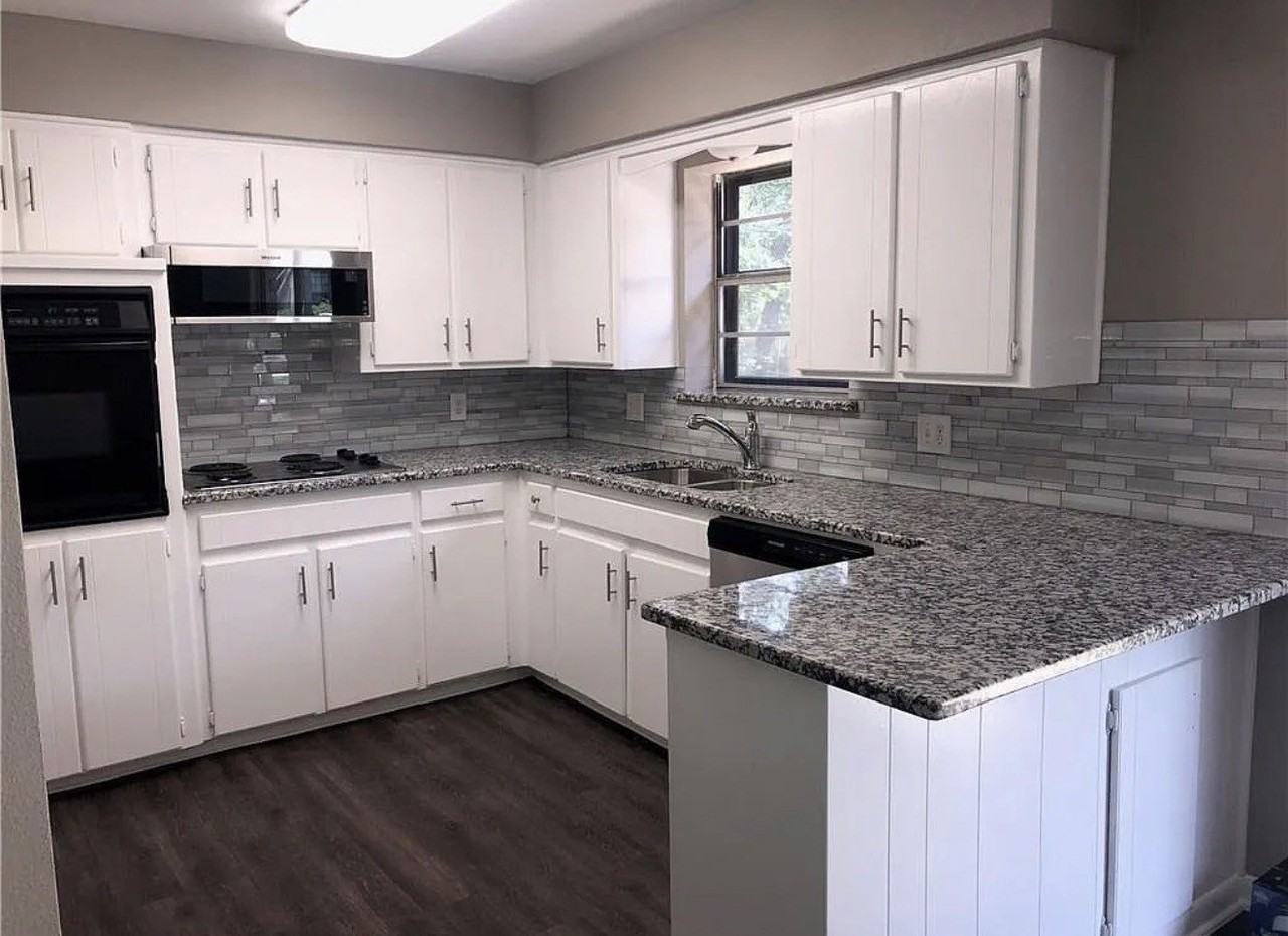 2936 Hunting Dr - Photo 5 of 11