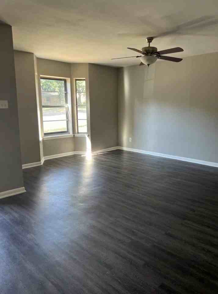 2936 Hunting Dr - Photo 7 of 11
