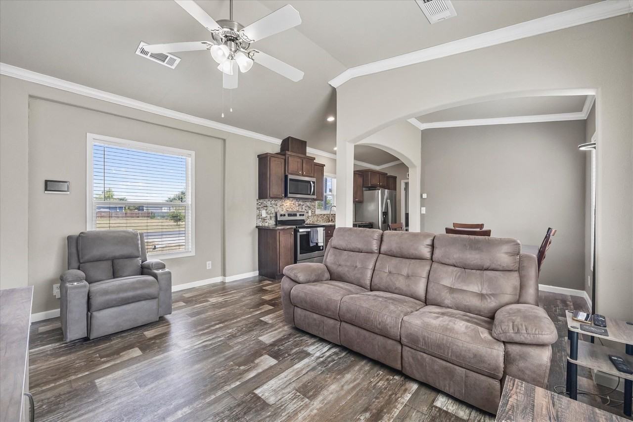 2995 County Road 1063 - Photo 6 of 28