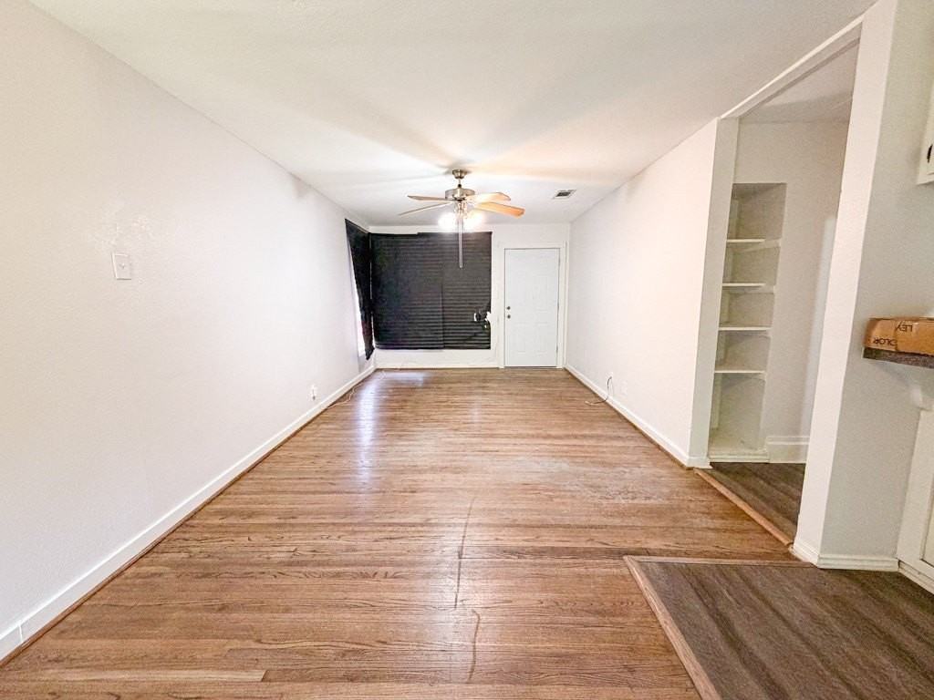 1322 Biggs Ter - Photo 4 of 21