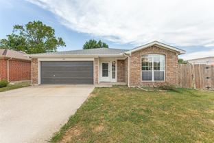 200 Cutting Horse Ln - Photo 1 of 1