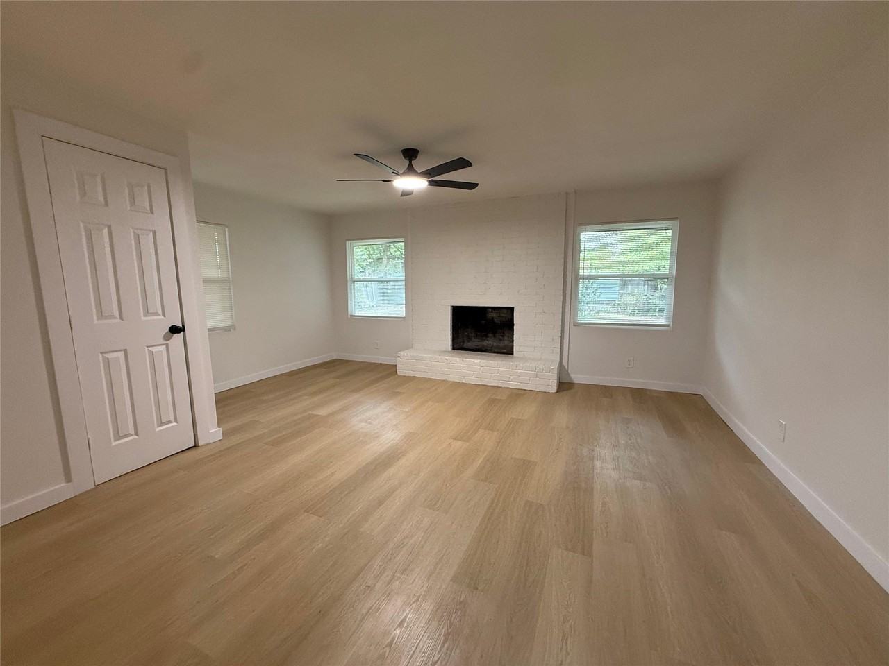 1918 Proctor Dr - Photo 5 of 14