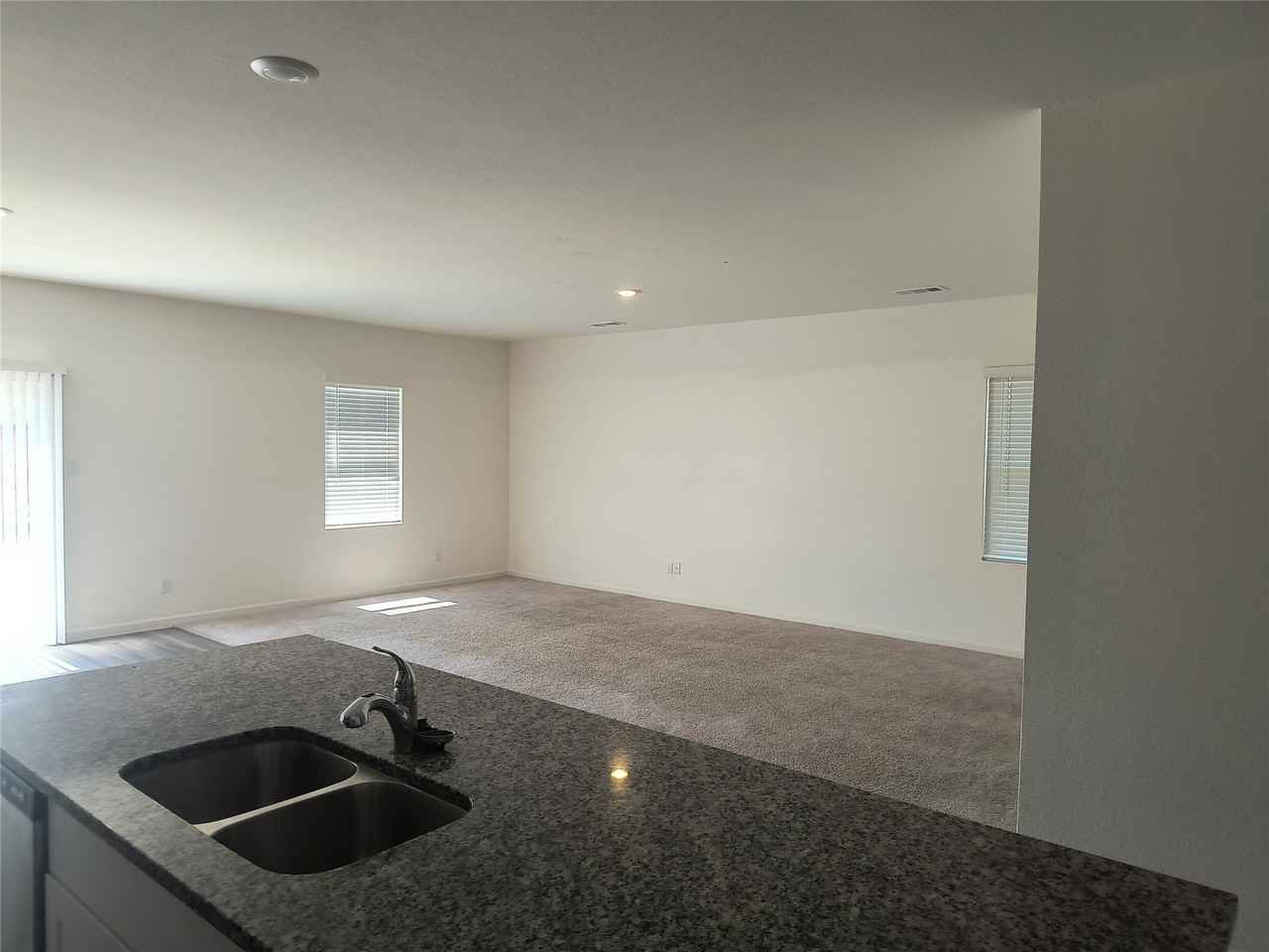1816 Pueblo St - Photo 4 of 21
