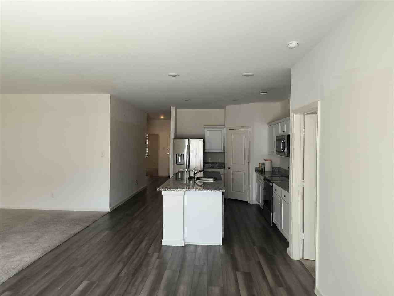 1816 Pueblo St - Photo 6 of 21