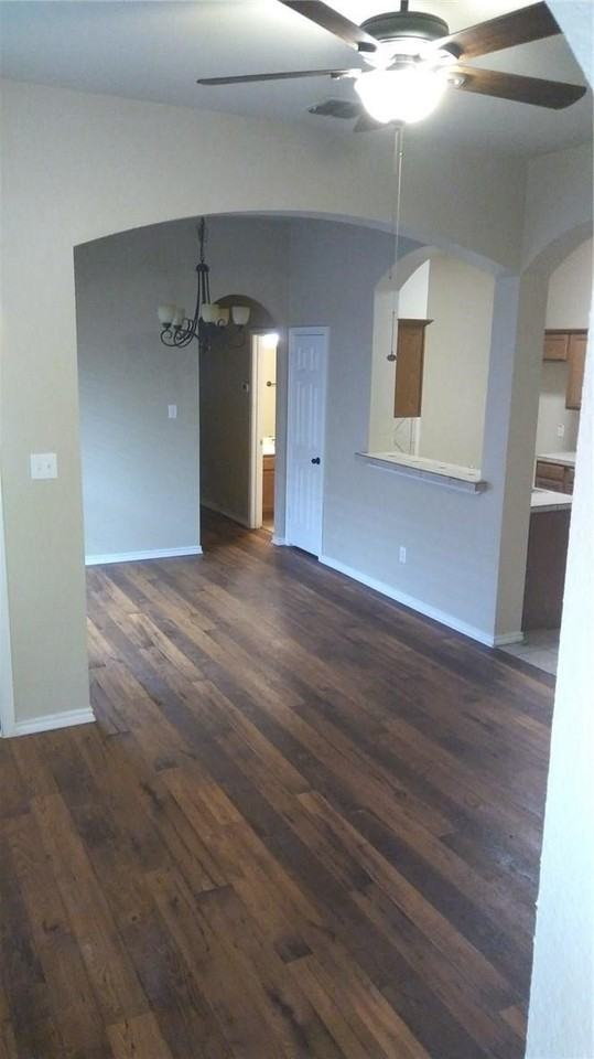 1413 Piedmont Dr - Photo 3 of 7