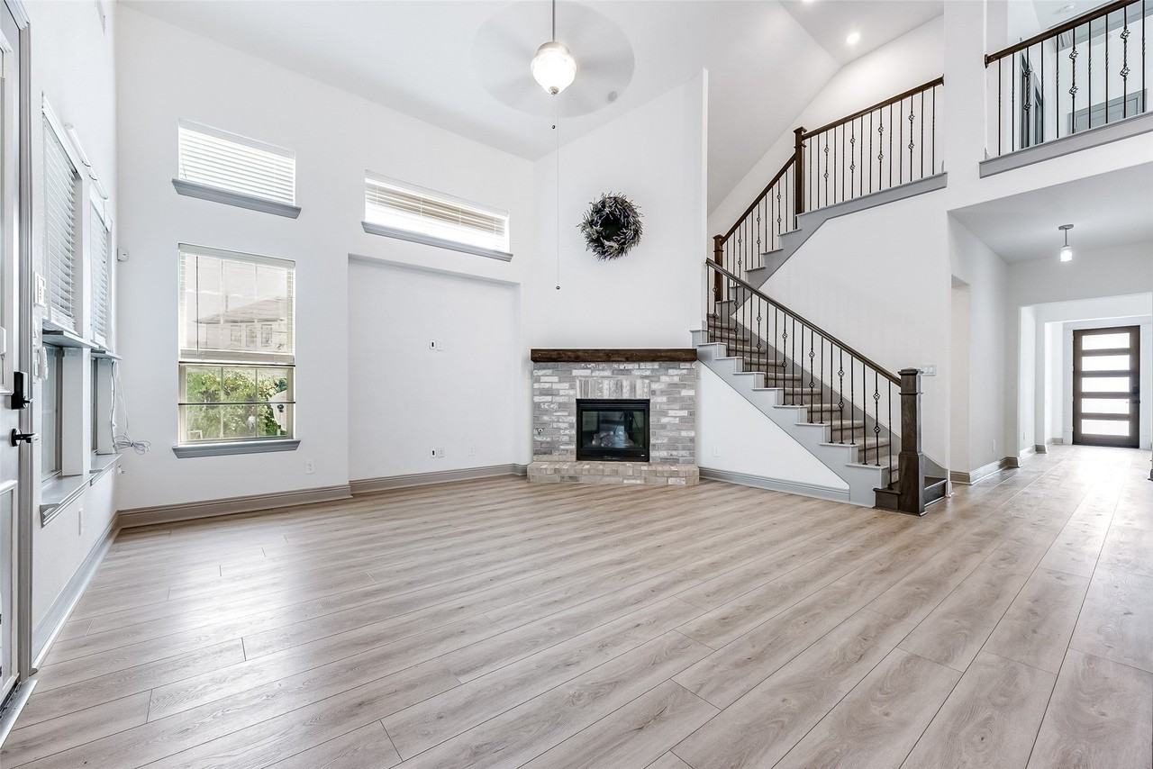 4325 Smokey Quartz Ln - Photo 6 of 40