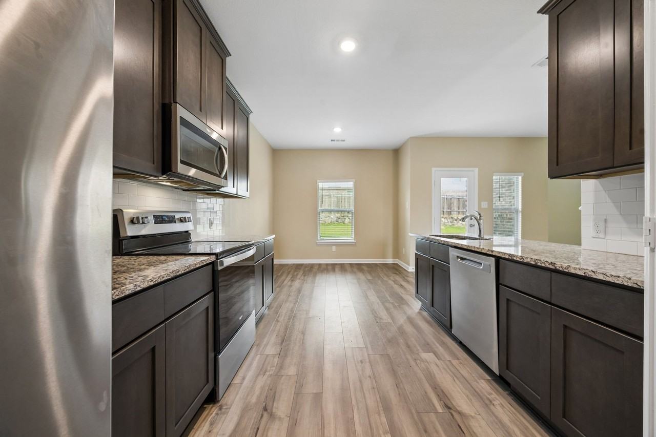 274 Moonstone Way - Photo 7 of 28