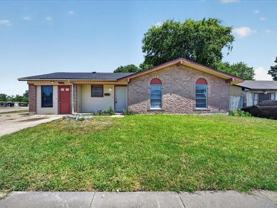 3205 Pacesetter Dr - Photo 1 of 1
