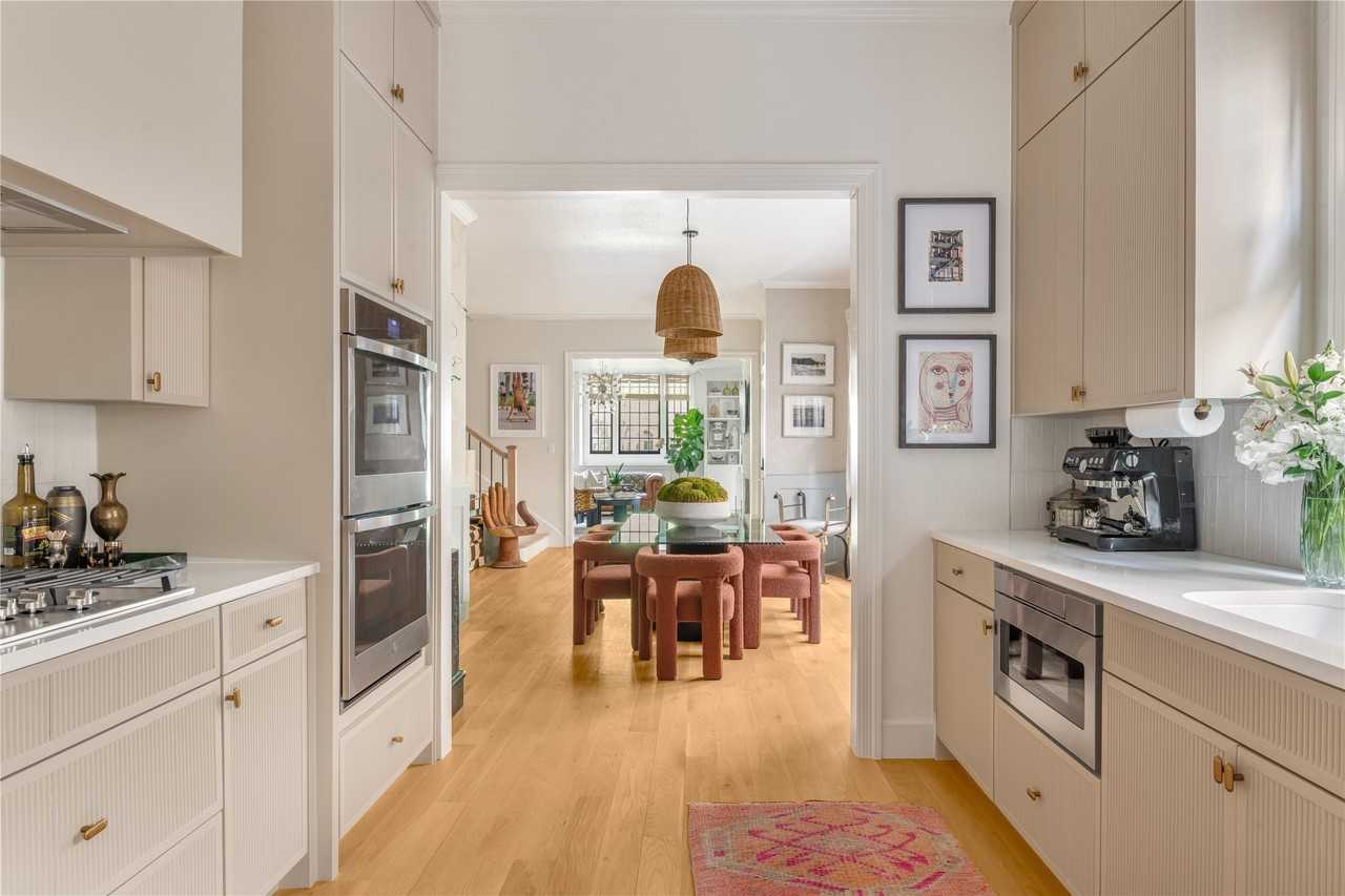 3705 Binkley Ave - Photo 7 of 19