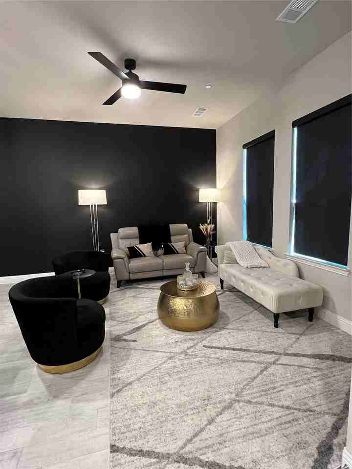 6225 Blythe Dr - Photo 2 of 27