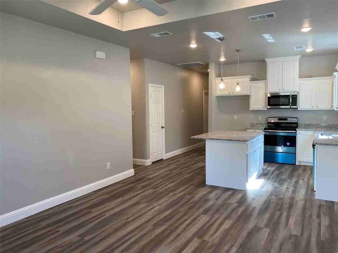 3307 Polk St #A - Photo 3 of 19