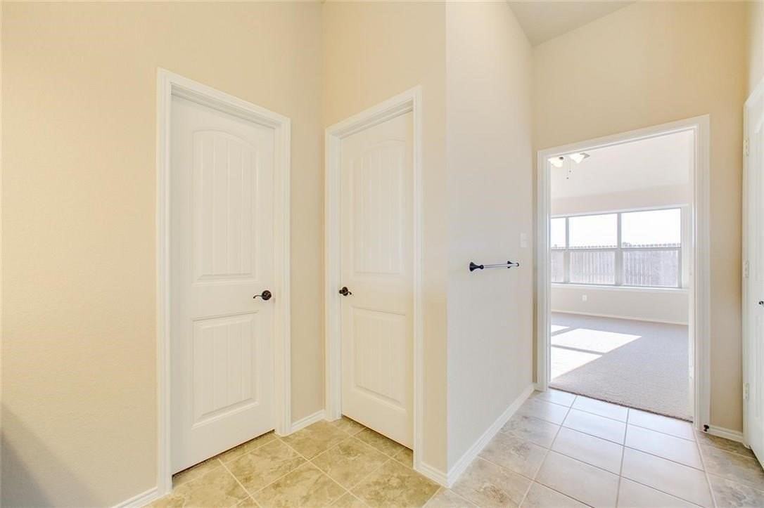 231 Frontier Dr - Photo 7 of 21
