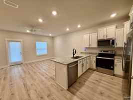featured image of 1471 Iroquois Ct